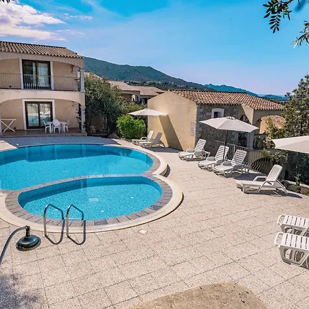 Aparthotel Residenza Pierre Et Badus Badesi