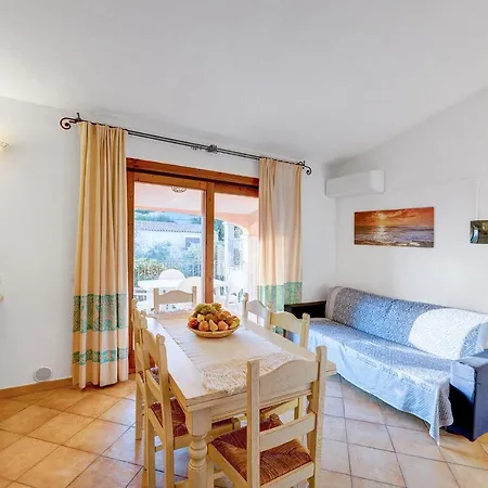 Aparthotel Residenza Pierre Et Badus Badesi