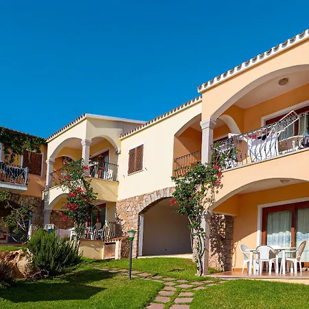 Aparthotel Residenza Pierre Et Badus Badesi