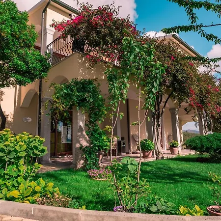 Apartahotel Residenza Pierre Et Badus Badesi