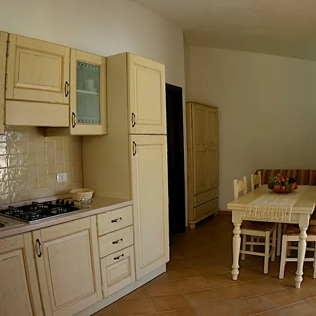 Apartmanhotel Residenza Pierre Et Badus 3*