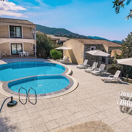 Residenza Pierre Et Badus 4* Badesi