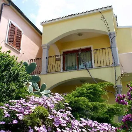 Residenza Pierre Et Badus Badesi