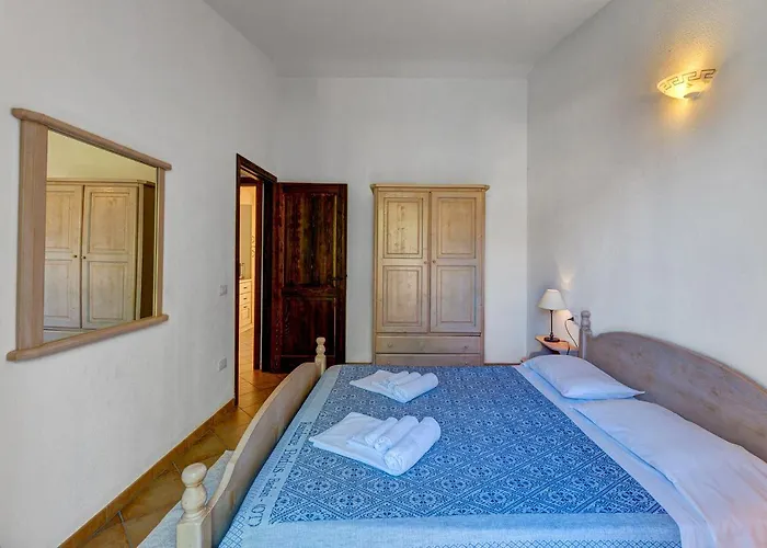 Residenza Pierre Et Badus Apartmanhotel Badesi