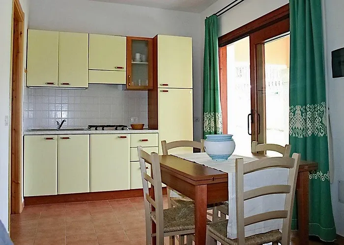 Residenza Pierre Et Badus Apartmanhotel Badesi