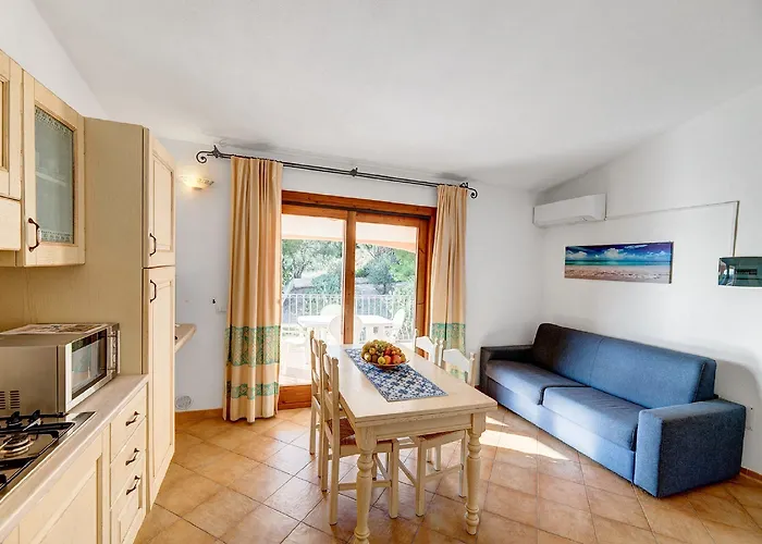 Residenza Pierre Et Badus Apartmanhotel Badesi