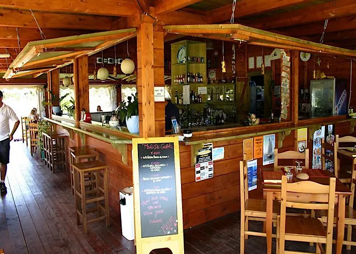 Residenza Pierre Et Badus Apartmanhotel Badesi