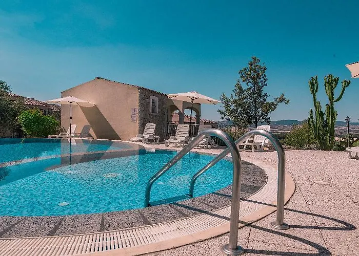 Residenza Pierre Et Badus Бадеси